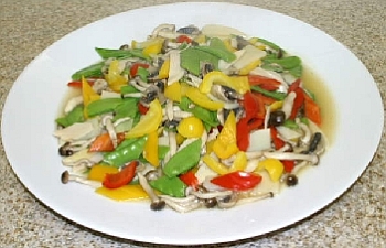 Vegetarian Shark Fin and Mushrooms Stir Fry