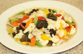 Vegetarian Shark Fin and Mushrooms Stir Fry